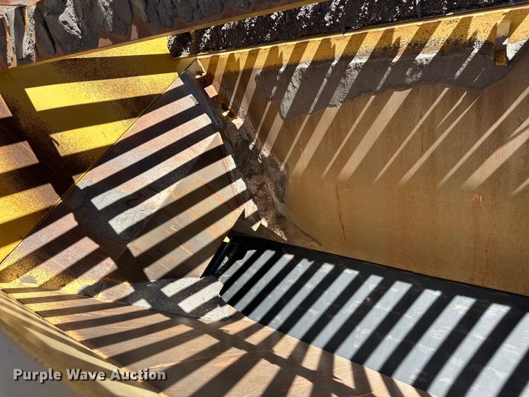 image for item OI9322 2006 Screen Machine screen