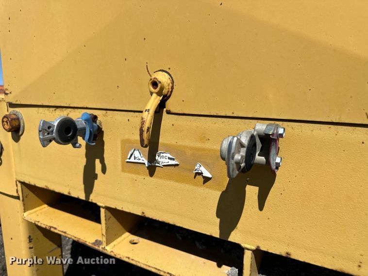 image for item OI9322 2006 Screen Machine screen