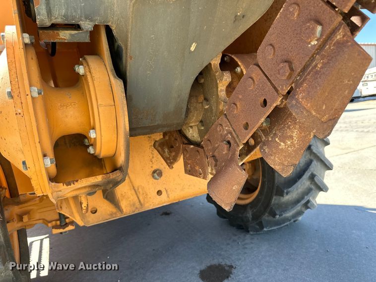 image for item OI9332 Case 860 Turbo trencher