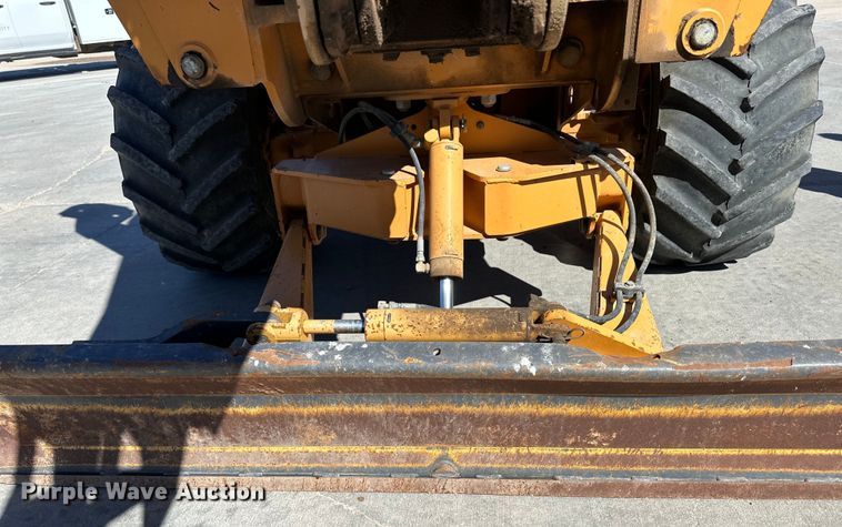 image for item OI9332 Case 860 Turbo trencher