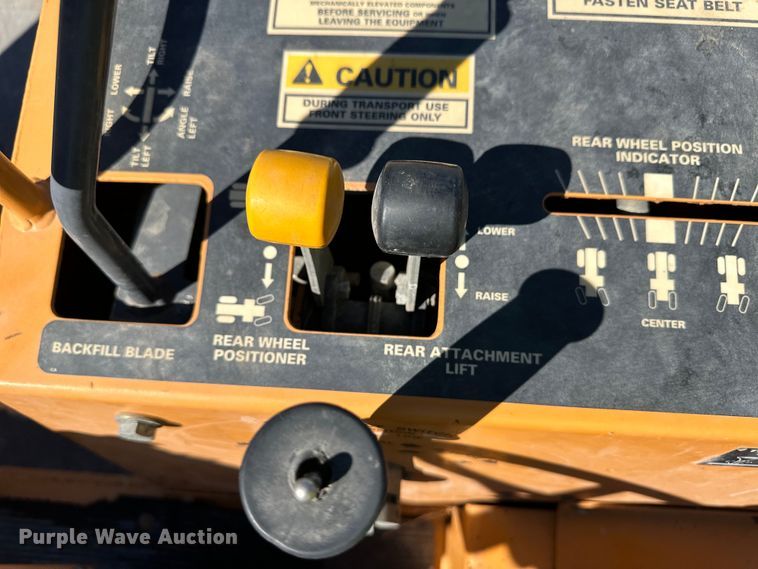 image for item OI9332 Case 860 Turbo trencher