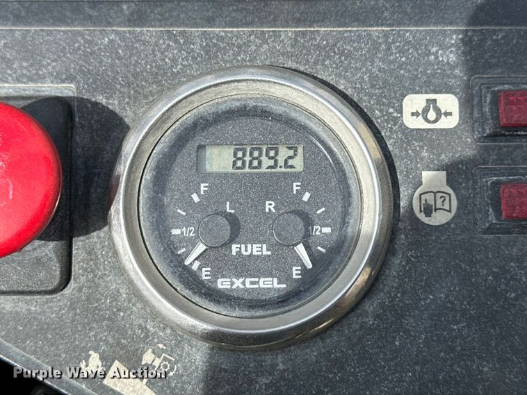 image for item OI9380 Hustler Super Z Hyperdrive ZTR lawn mower