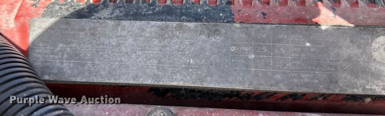 image for item OI9422 2005 International 9900i semi truck