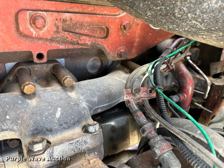 image for item OI9422 2005 International 9900i semi truck