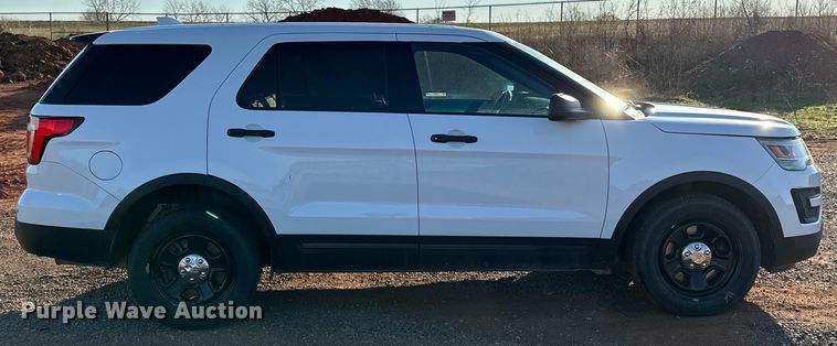 image for item OM9301 2017 Ford Explorer Police Interceptor SUV