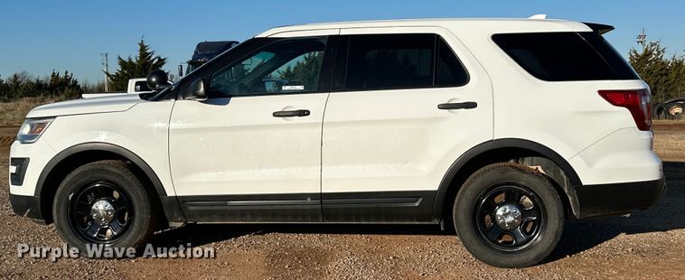 image for item OM9301 2017 Ford Explorer Police Interceptor SUV