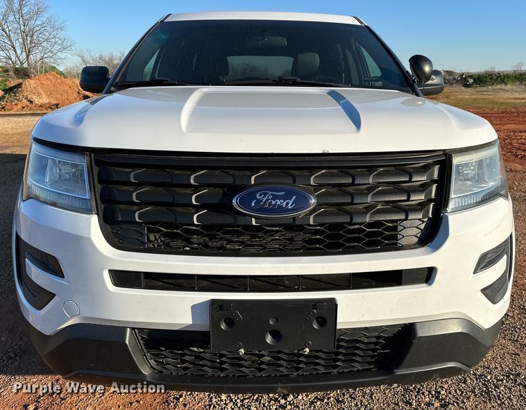 image for item OM9301 2017 Ford Explorer Police Interceptor SUV