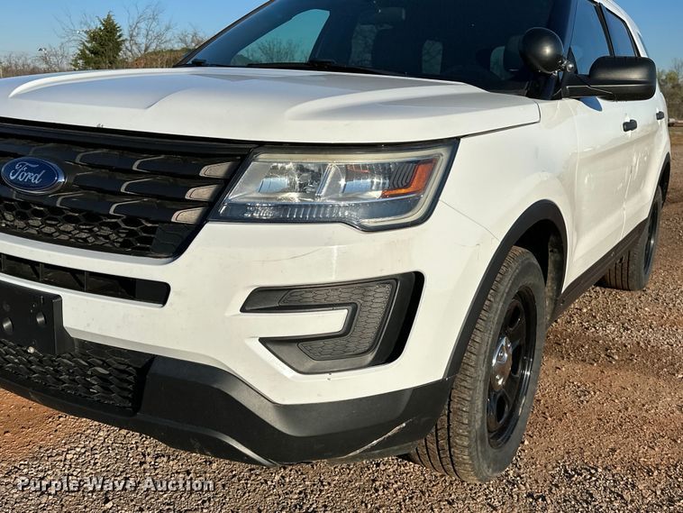 image for item OM9301 2017 Ford Explorer Police Interceptor SUV