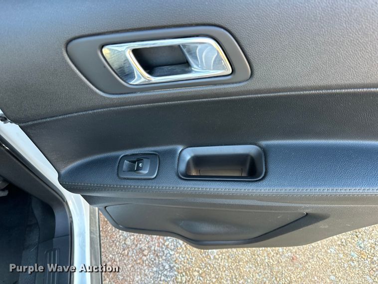 image for item OM9301 2017 Ford Explorer Police Interceptor SUV