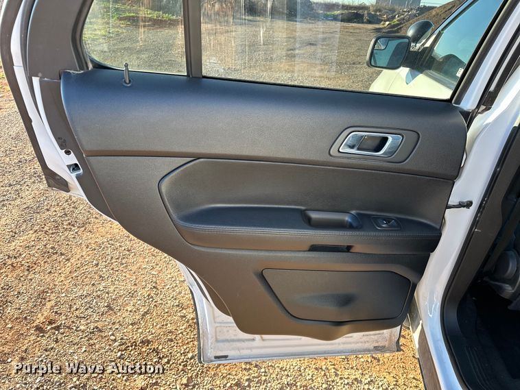 image for item OM9301 2017 Ford Explorer Police Interceptor SUV