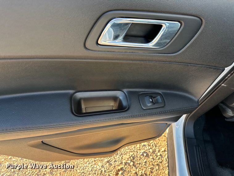 image for item OM9301 2017 Ford Explorer Police Interceptor SUV