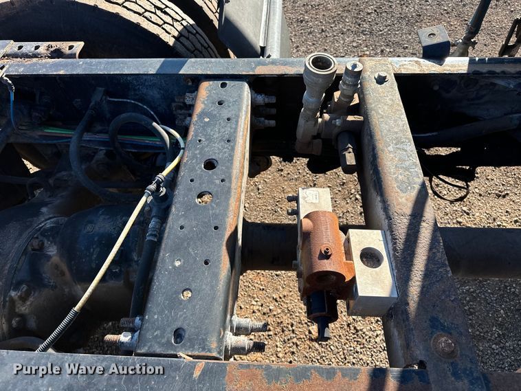 image for item OM9303 2012 International  ProStar Eagle  semi truck