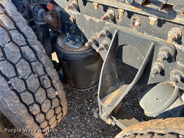 image for item OM9303 2012 International  ProStar Eagle  semi truck