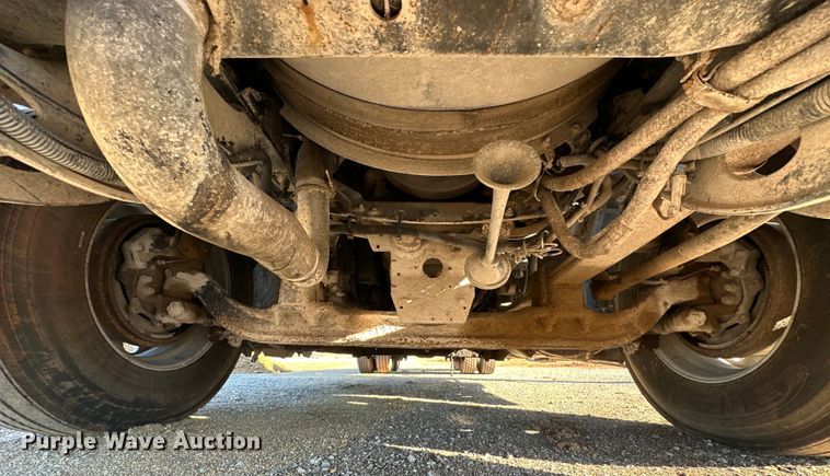 image for item OM9303 2012 International  ProStar Eagle  semi truck