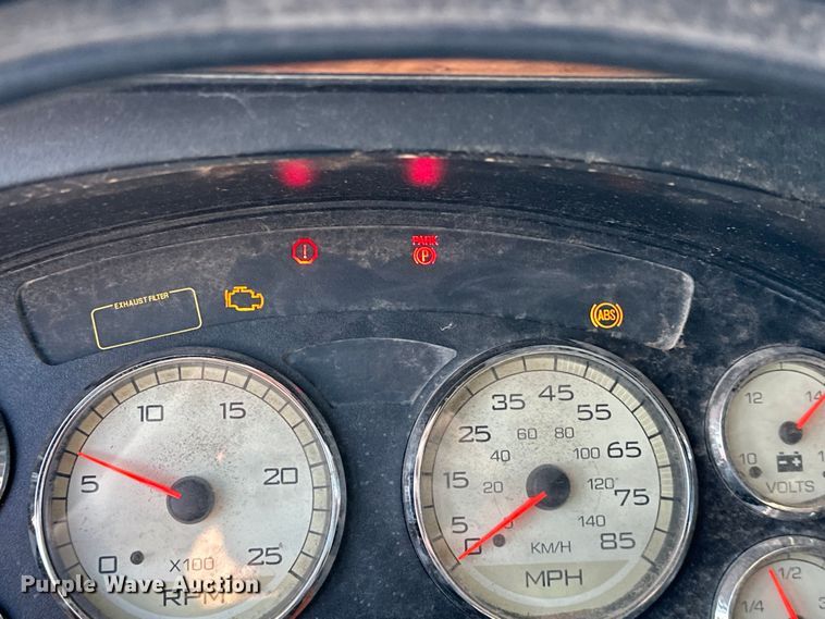 image for item OM9303 2012 International  ProStar Eagle  semi truck