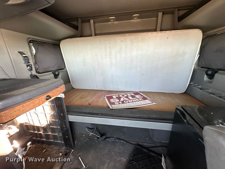 image for item OM9303 2012 International  ProStar Eagle  semi truck