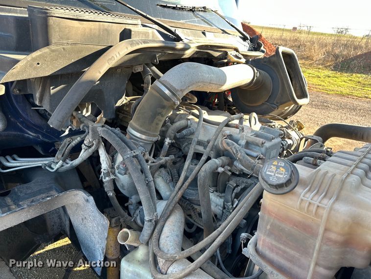 image for item OM9303 2012 International  ProStar Eagle  semi truck