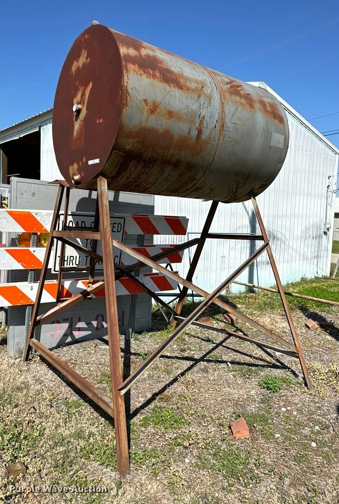 image for item OM9311 Storage tank