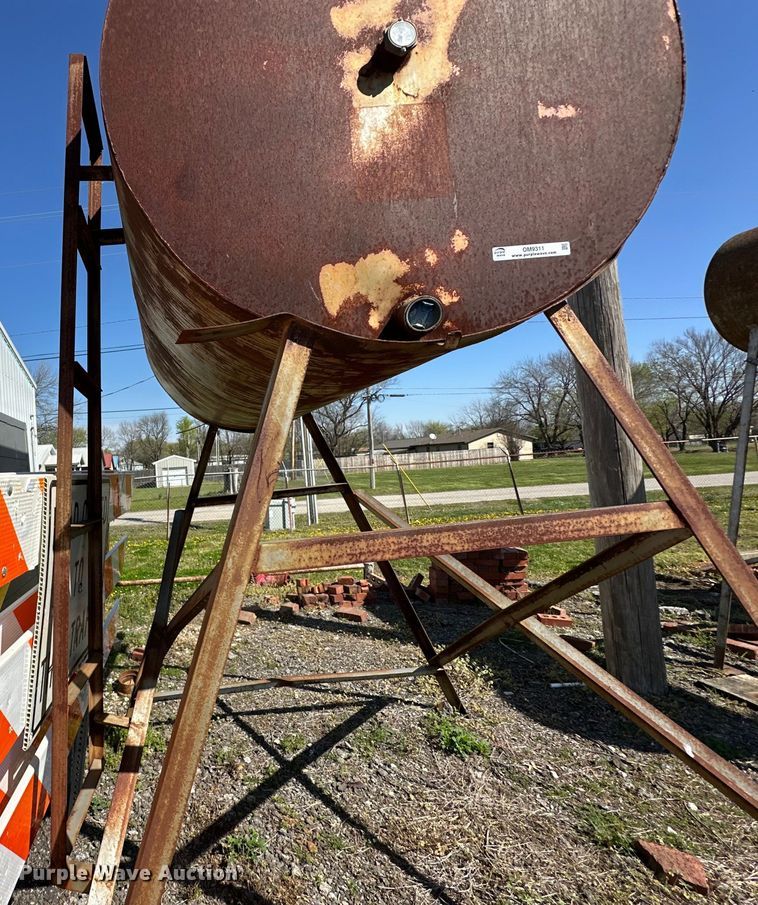 image for item OM9311 Storage tank