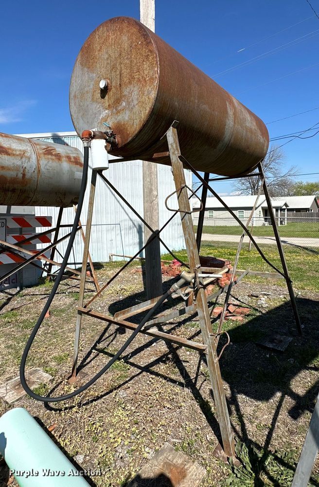 image for item OM9312 Fuel tank