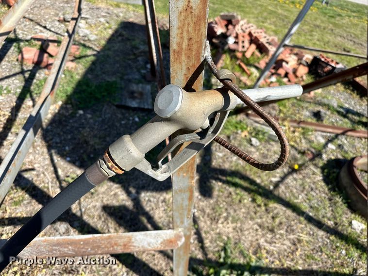 image for item OM9312 Fuel tank