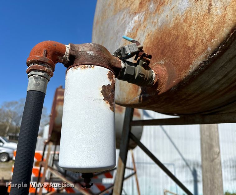 image for item OM9312 Fuel tank