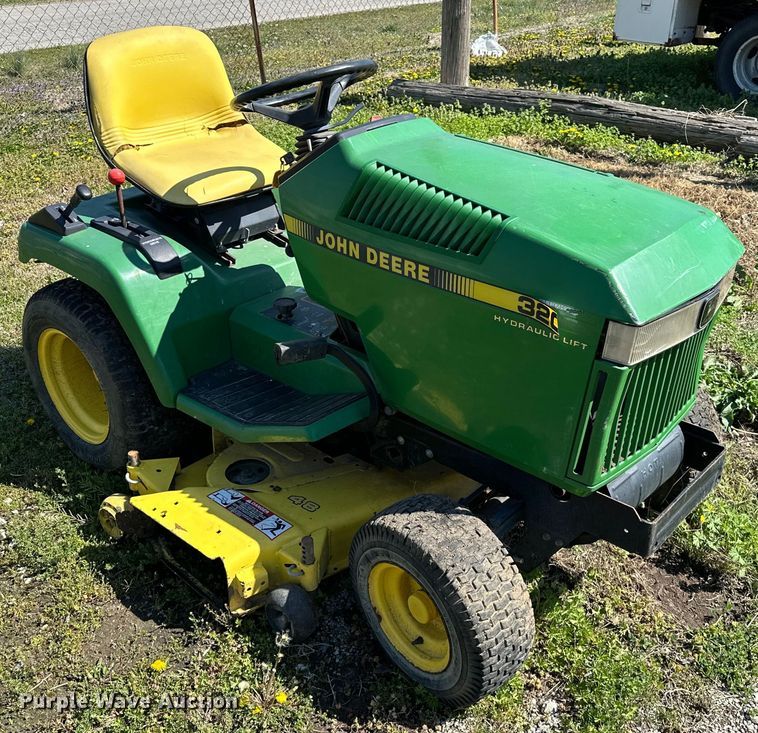 image for item OM9314 John Deere 320 lawn mower