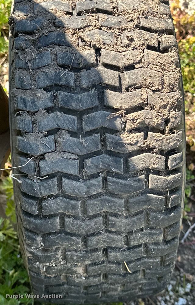 image for item OM9314 John Deere 320 lawn mower