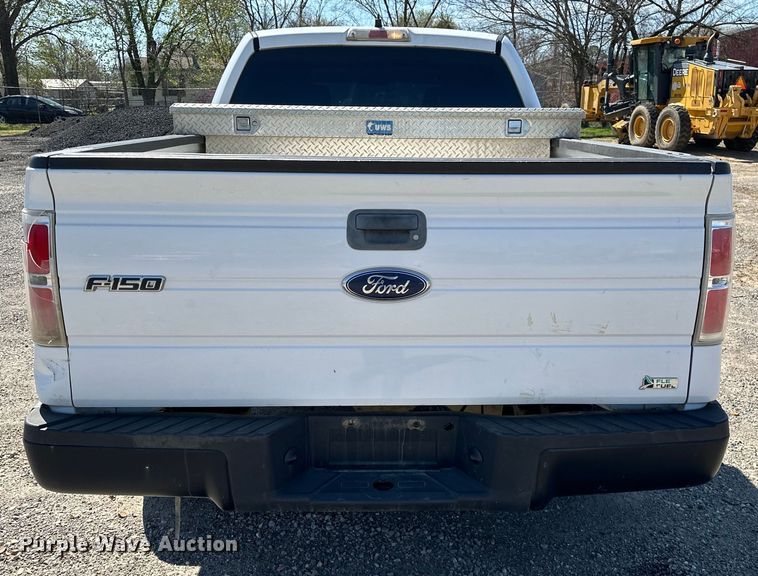 image for item OM9315 2010 Ford F150 SuperCrew pickup truck