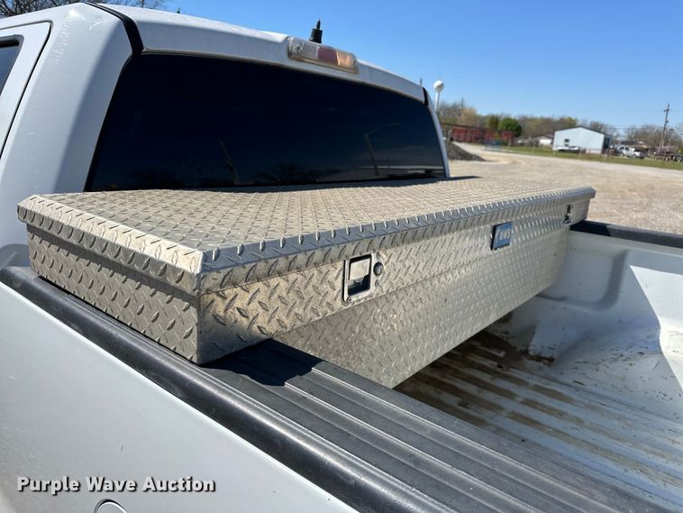 image for item OM9315 2010 Ford F150 SuperCrew pickup truck