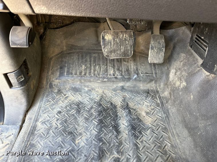 image for item OM9315 2010 Ford F150 SuperCrew pickup truck