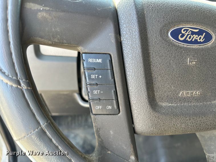 image for item OM9315 2010 Ford F150 SuperCrew pickup truck