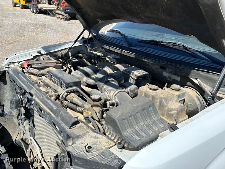 image for item OM9315 2010 Ford F150 SuperCrew pickup truck