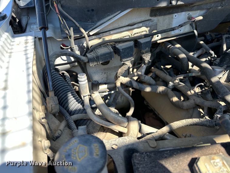 image for item OM9315 2010 Ford F150 SuperCrew pickup truck