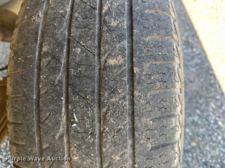 image for item OM9315 2010 Ford F150 SuperCrew pickup truck