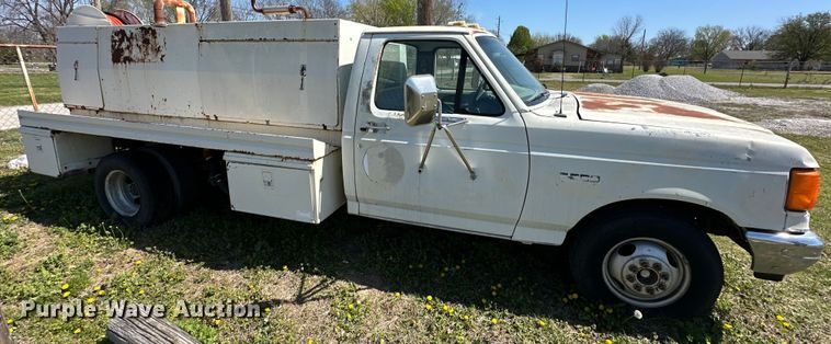 image for item OM9316 1988 Ford F350 sewer jetter truck