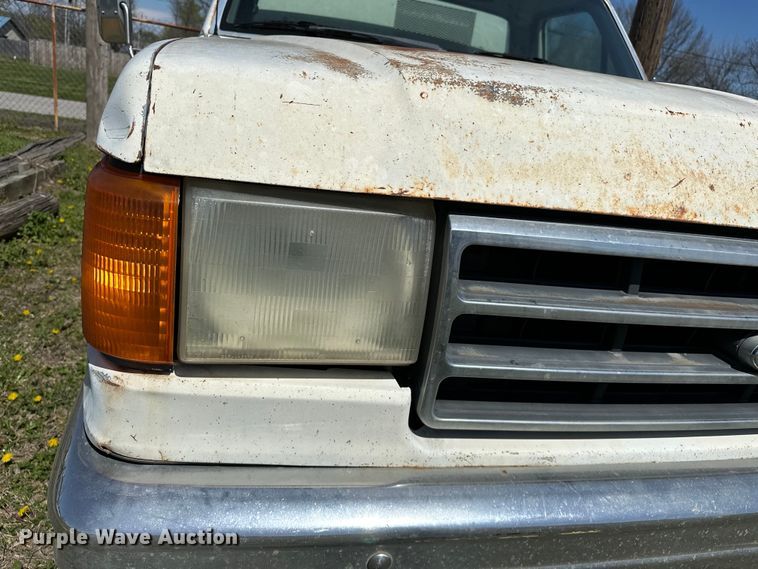 image for item OM9316 1988 Ford F350 sewer jetter truck