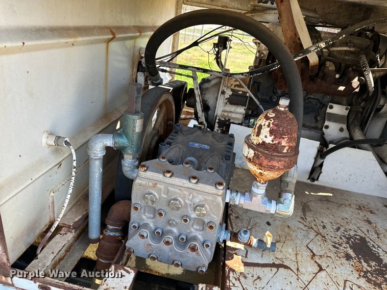 image for item OM9316 1988 Ford F350 sewer jetter truck