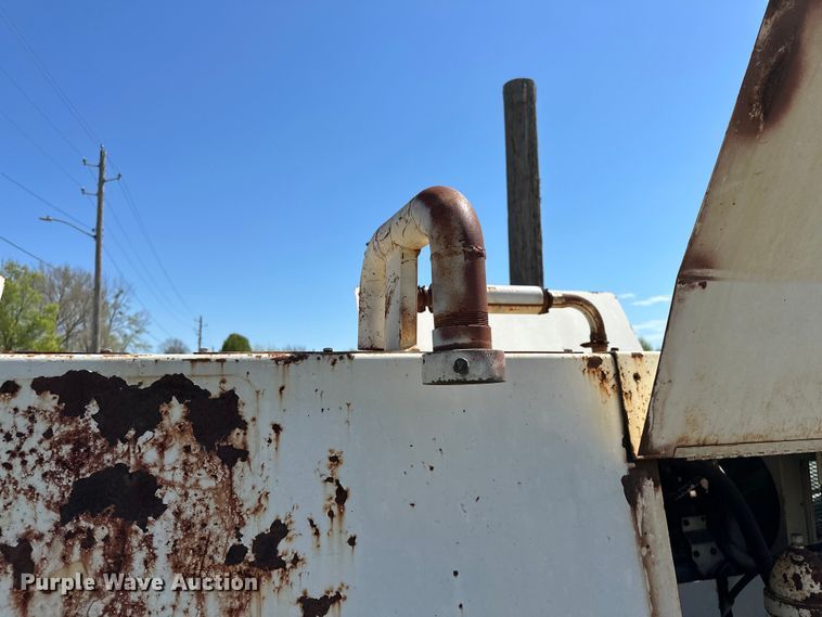 image for item OM9316 1988 Ford F350 sewer jetter truck