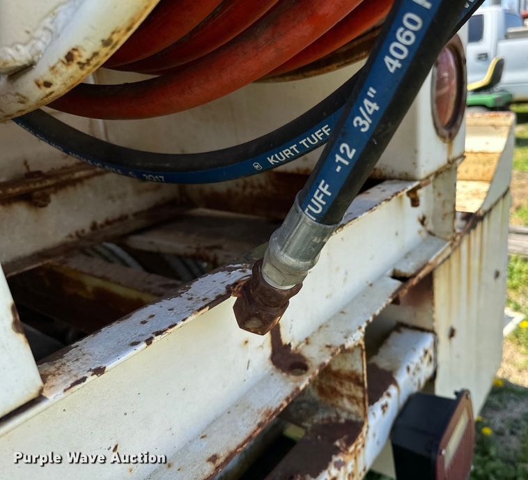 image for item OM9316 1988 Ford F350 sewer jetter truck