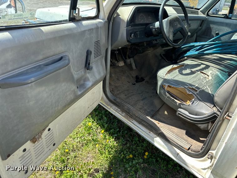 image for item OM9316 1988 Ford F350 sewer jetter truck