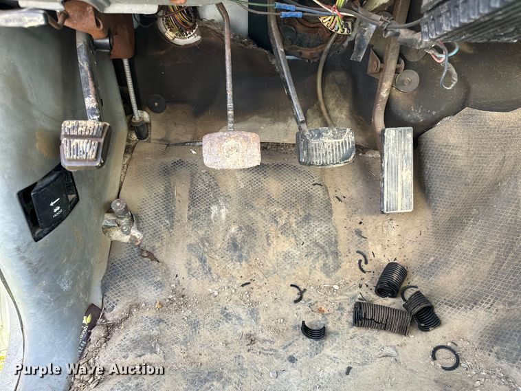 image for item OM9316 1988 Ford F350 sewer jetter truck