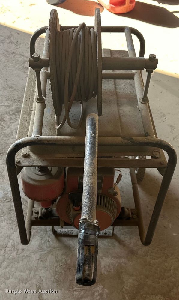 image for item OM9319 Homelite  4400HD generator