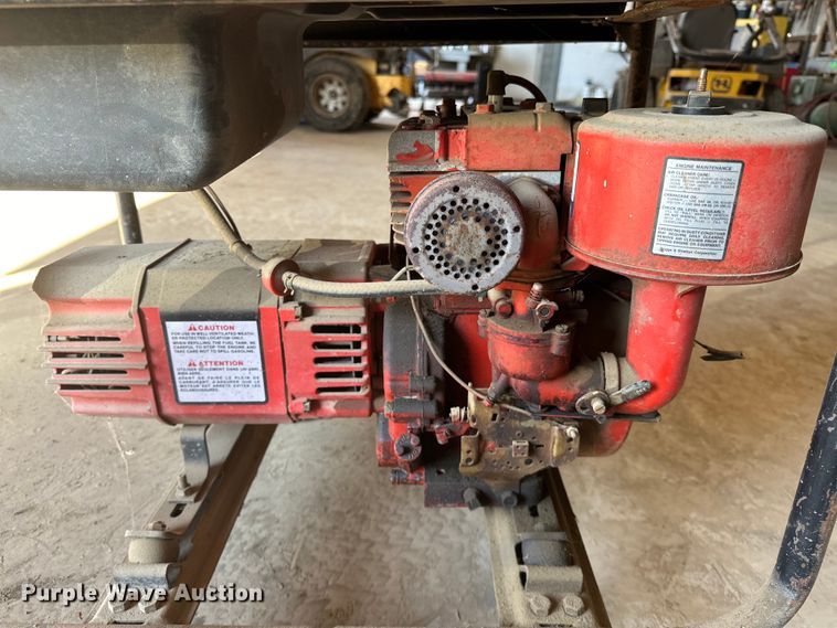 image for item OM9319 Homelite  4400HD generator