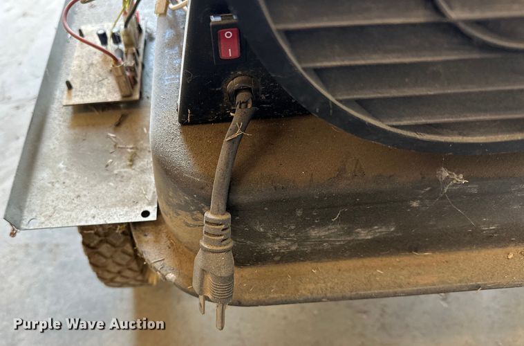 image for item OM9321 (2) heaters