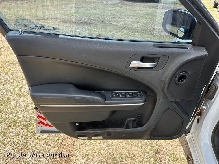 image for item OM9352 2015 Dodge  Charger Police 