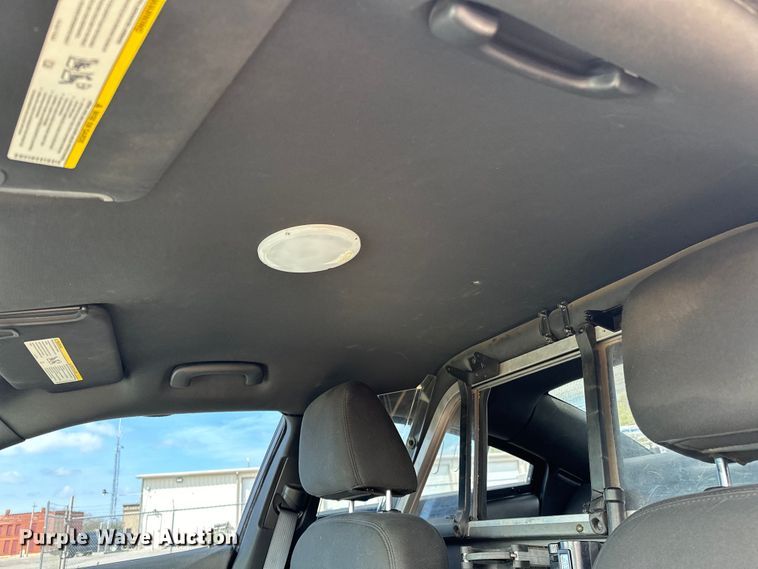 image for item OM9352 2015 Dodge  Charger Police 