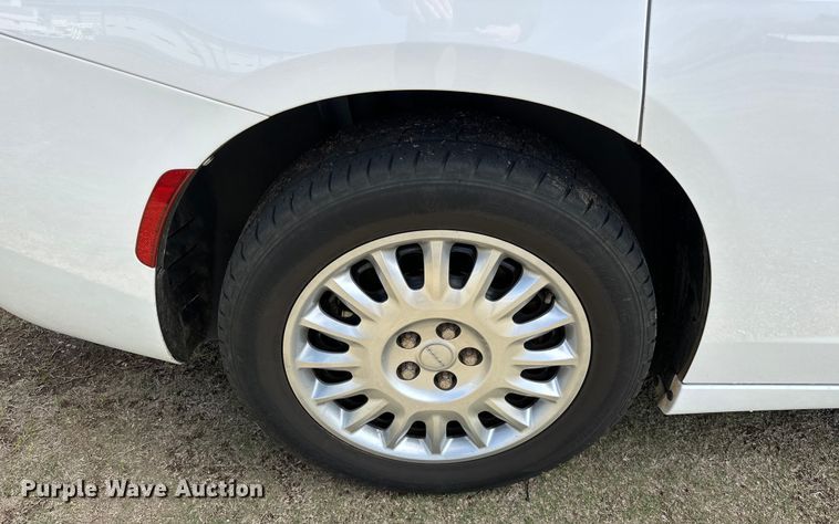 image for item OM9352 2015 Dodge  Charger Police 