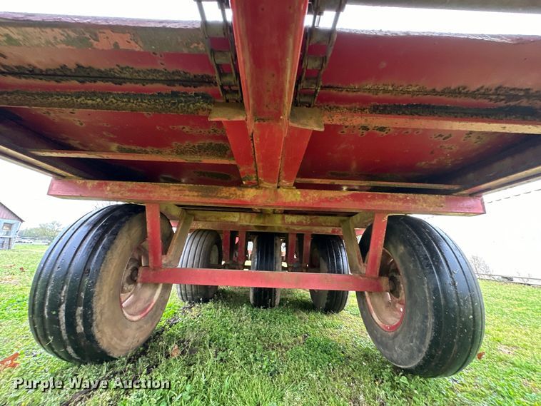 image for item OM9353 Bermuda King  394 sprig planter 