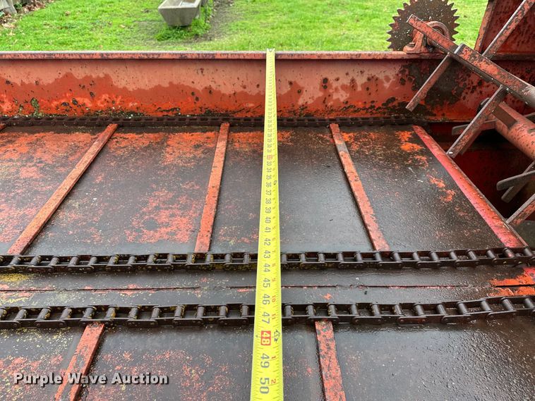 image for item OM9353 Bermuda King  394 sprig planter 